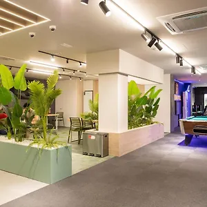 Futurotel Malagueta Capsulehotel
